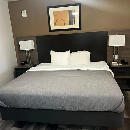 Quality Inn & Suites Goodyear - Phoenix West