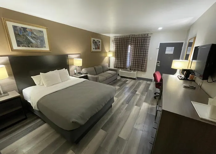 Quality & - Phoenix West Hotel 3*