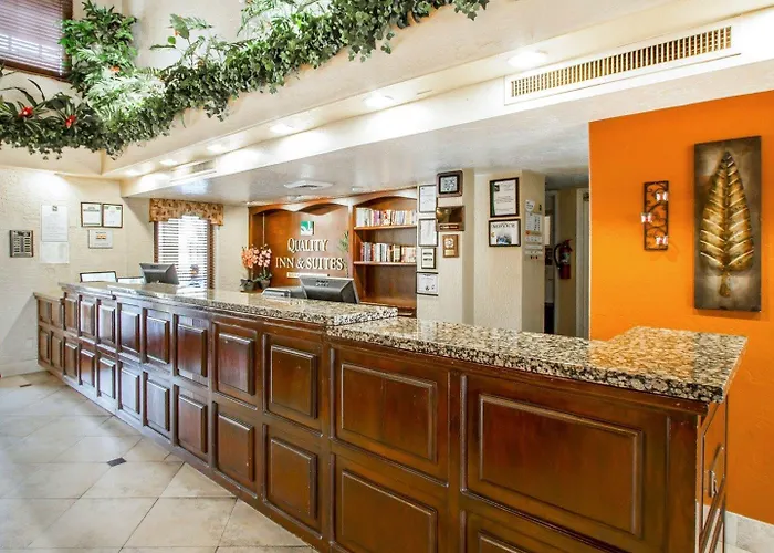 Quality & - Phoenix West 3*