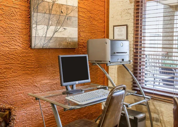 Quality & - Phoenix West Hotel 3*