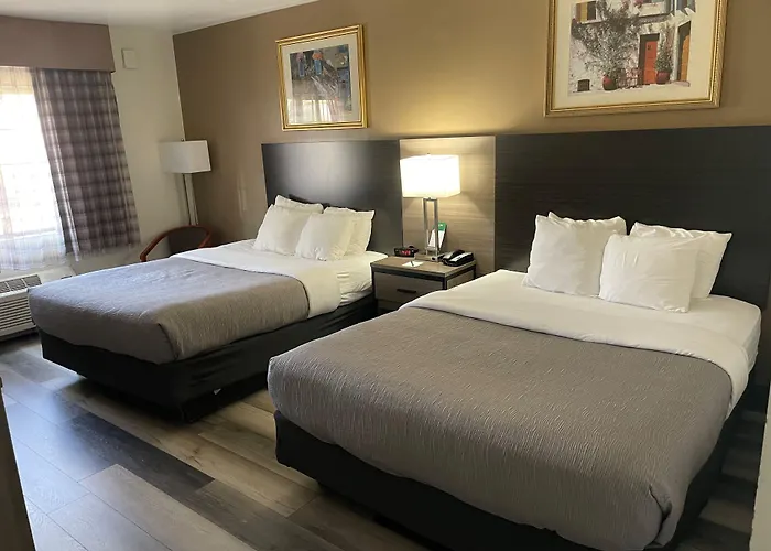 Quality & - Phoenix West 3*