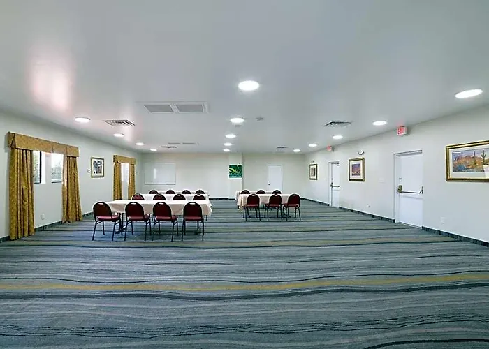 Hotel Quality & - Phoenix West Goodyear